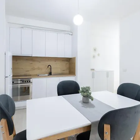 Top Bnb Tirana 아파트 티라나