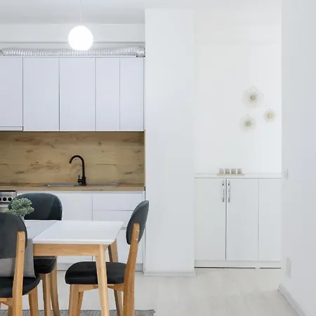 Top Bnb Tirana 티라나