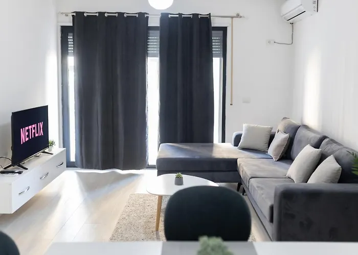 Top Bnb Tirana Appartamento *