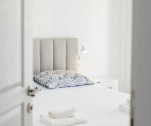 Top Bnb Tirana Appartamento *